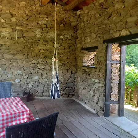 Les Trois Noyers * Tailhac