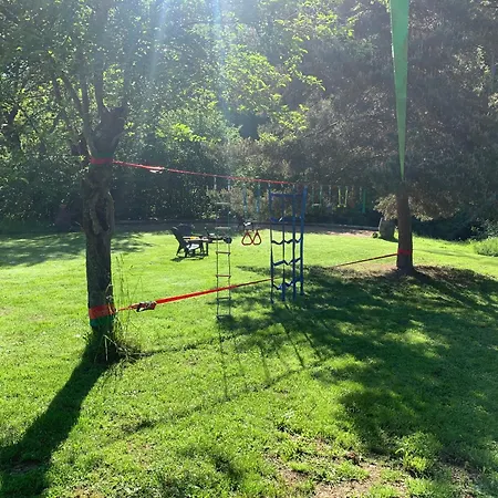 Les Trois Noyers Holiday home *