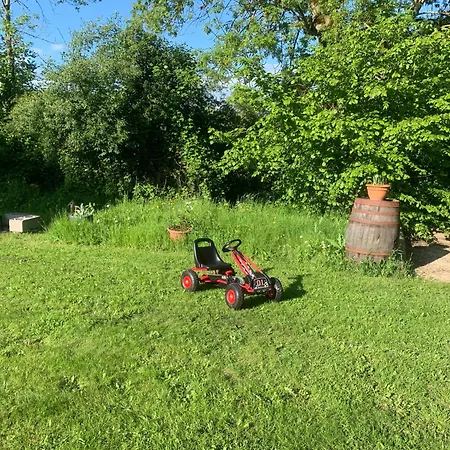 Les Trois Noyers Holiday home