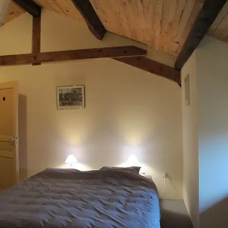 Holiday home Les Trois Noyers Tailhac